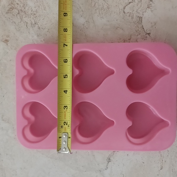 Silicone Heart Molds & Bonus Flower Ice Mold - Picture 3 of 7